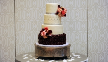Nicole Yvette Signature Events - Asisha Ira Wedding - Wedding Cake - R Crank